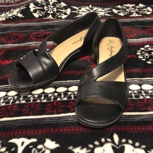 Black Sandals 301